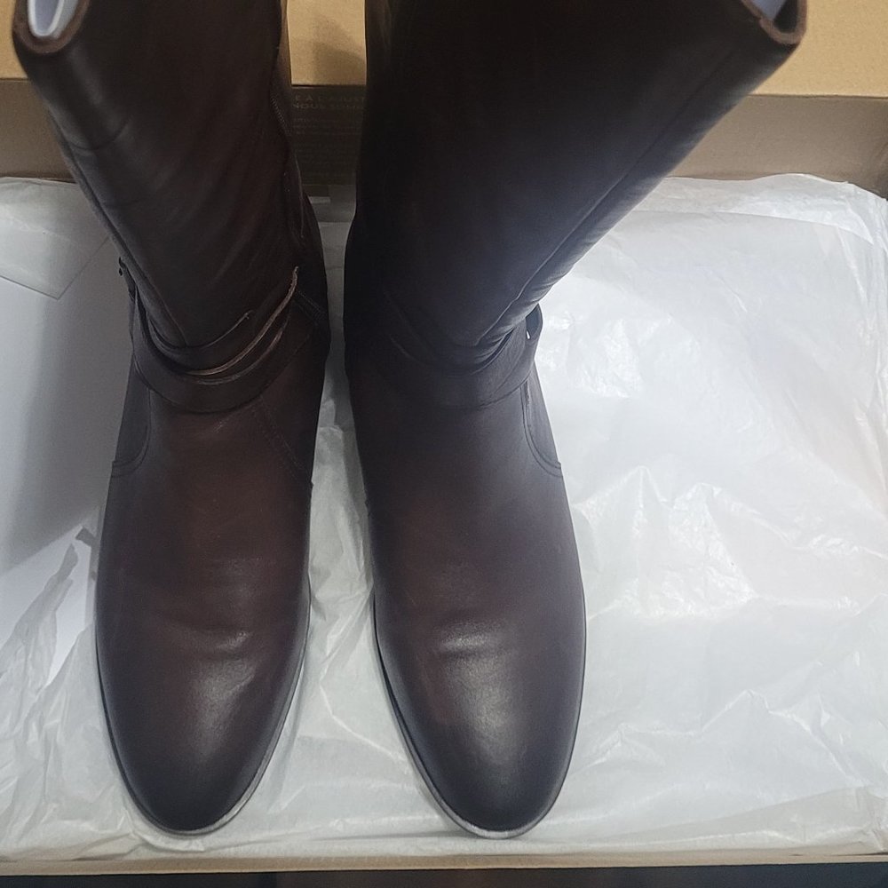 Chocolate tall boot